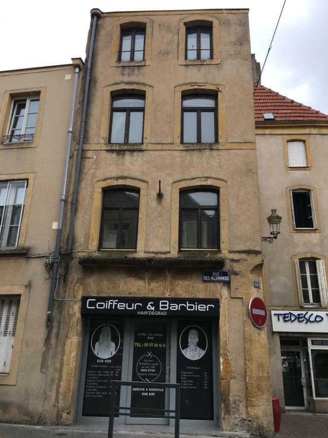 Duplex De Charme Au Coeur Historique De Metzアパートメント エクステリア 写真
